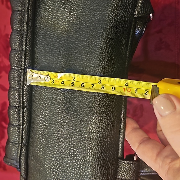 NWOT Adrienne Vittadini backpack purse - Picture 9 of 11